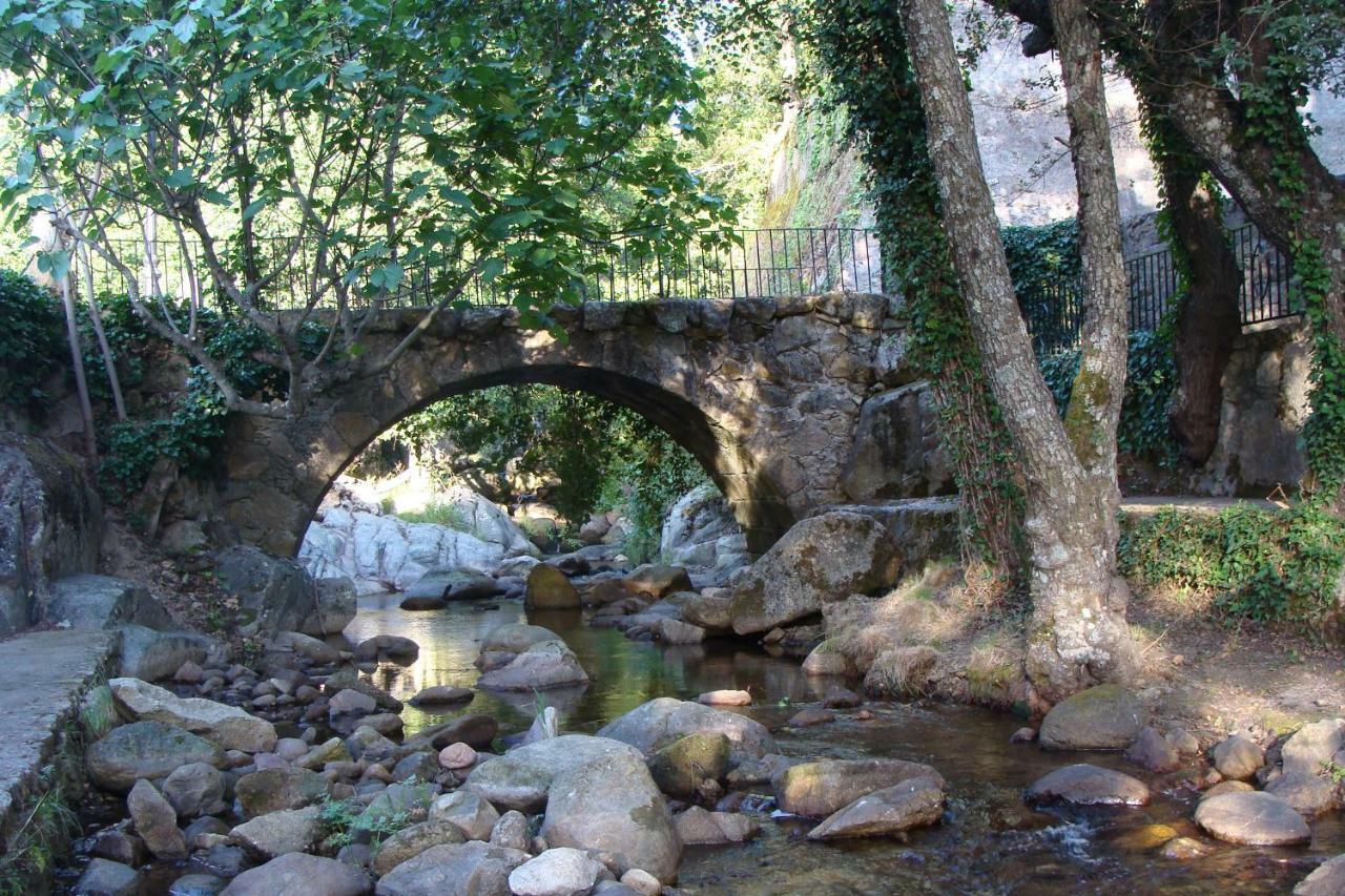 Apartamentos Rurales Manolo Casas del Monte Eksteriør bilde